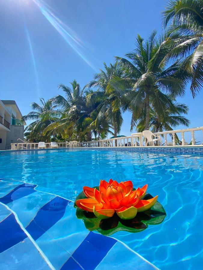 Hotel Costa Linda Толу Екстер'єр фото